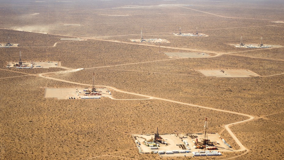 Chemical Additives for Vaca Muerta: Drilling, Completion and Production with Local Supply